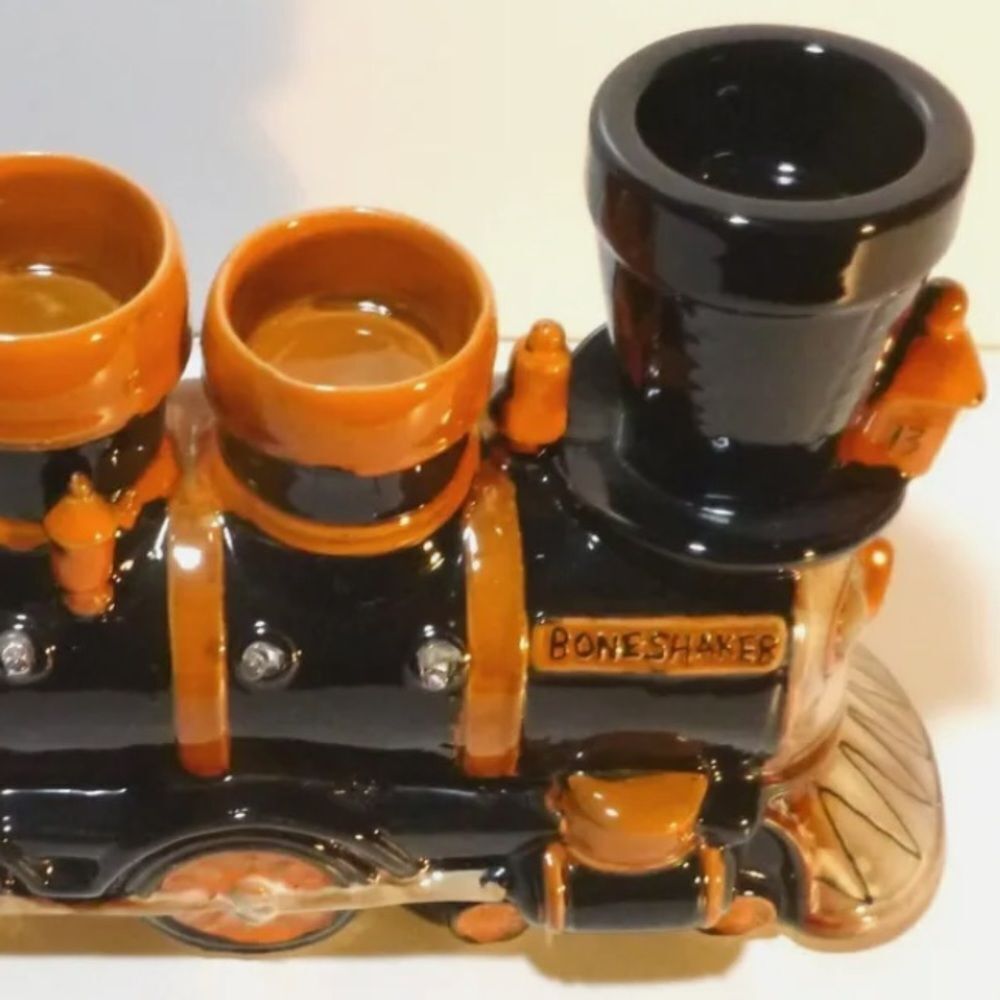 Boney Bunch from Yankee Candle 2013 Boneshaker Train lights up - new - Picture 6 of 9